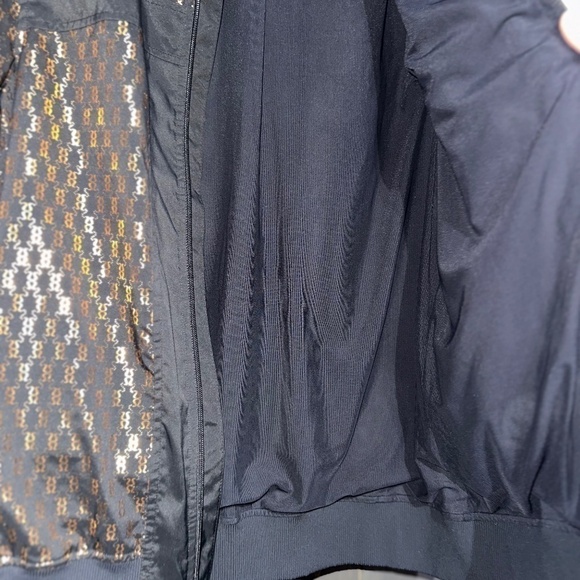 Lululemon Limited Edition Gold Logo Belted Jacket - Picture 6 of 7